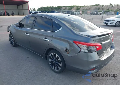 2016 Nissan Sentra Sr z USA, uszkodzony, nr VIN 3N1AB7AP9GY238385